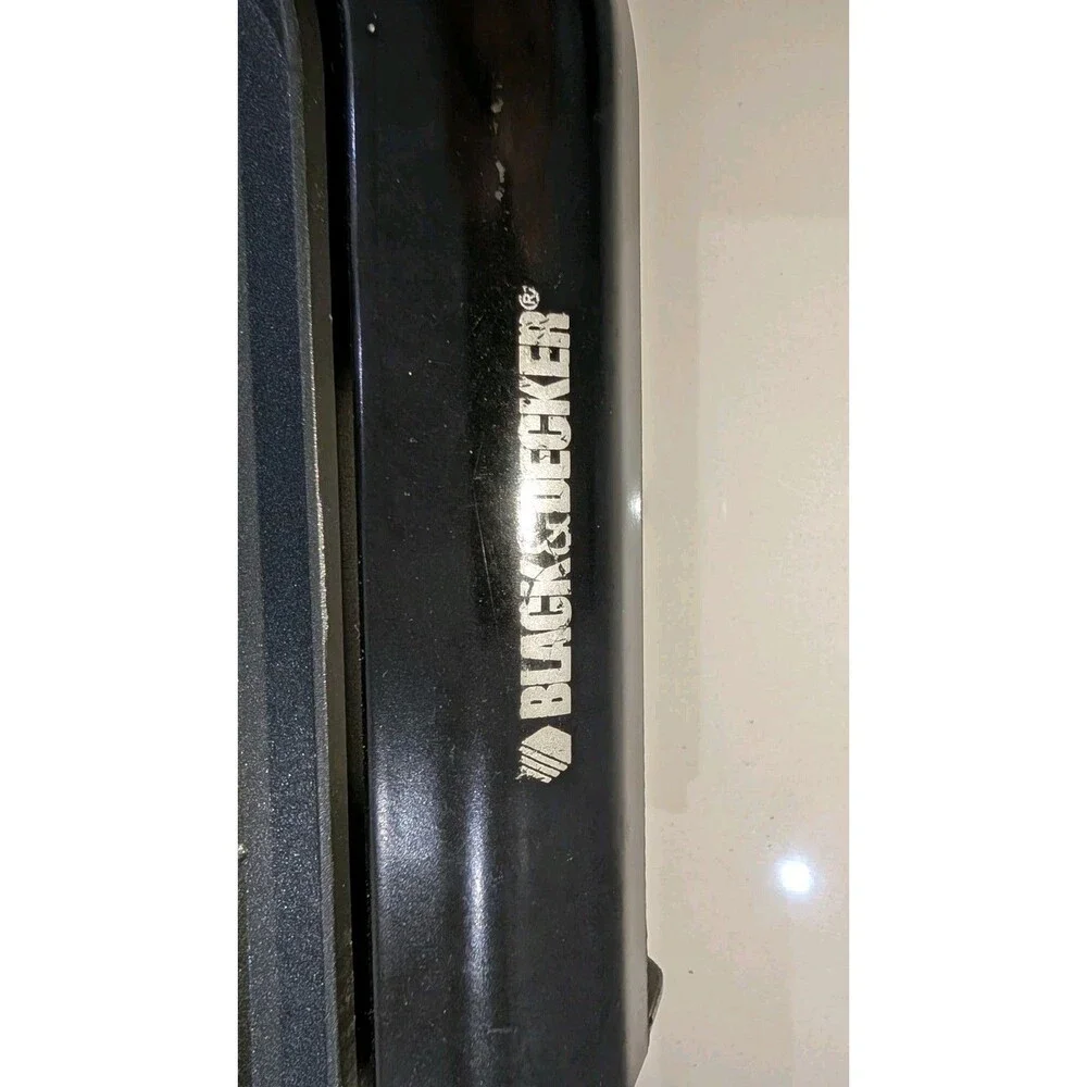 BLACK+DECKER GD2011B Family Sized Electric Griddle, Black